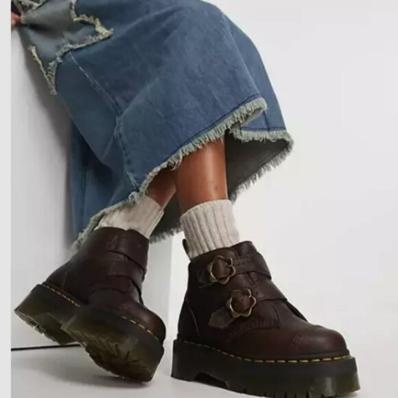 Dr Martens DEVON FLOWER BUCKLE PLATFORMS MSRP$240 Grizzly DK Brown Cute & Chic - Picture 11 of 16